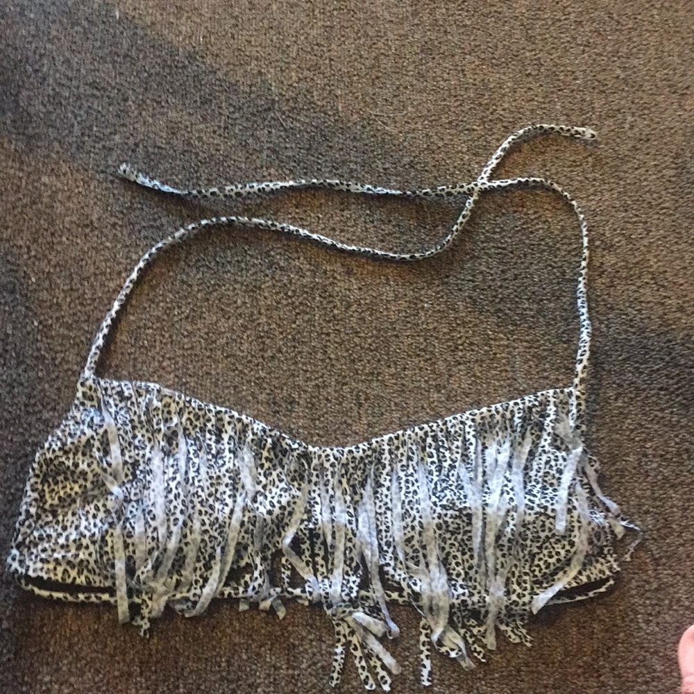 Xhilaration cheetah bikini top